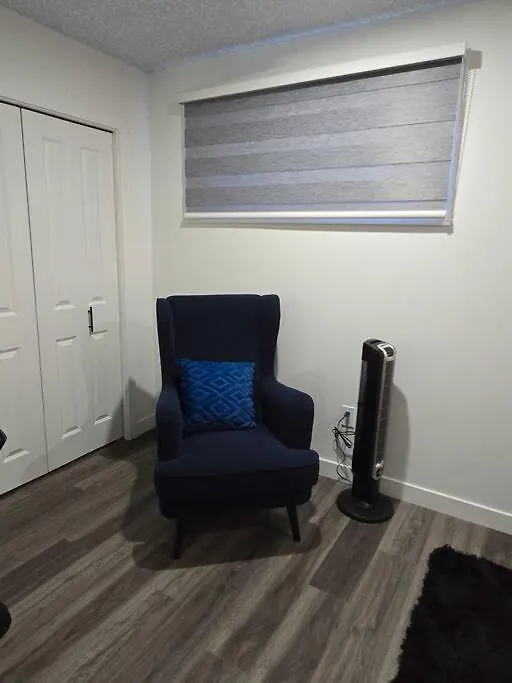 Cozy New 1 Bed Basement Suite Edmonton